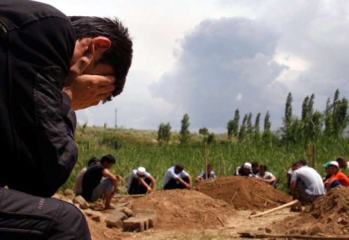 Қырғыздар кісі қайтқанда қаралы үйге мал союға тыйым салды