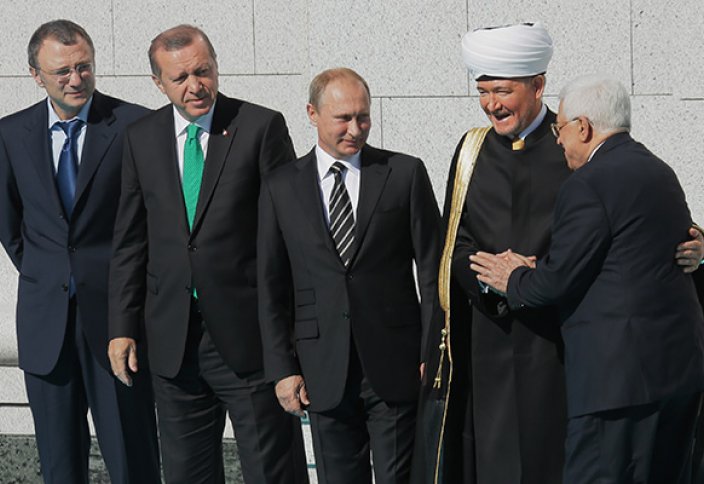 Мечеть! Как много в этом слове для сердца русского?