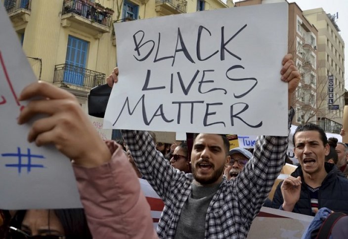 "Черные жизни важны" в Тунисе?