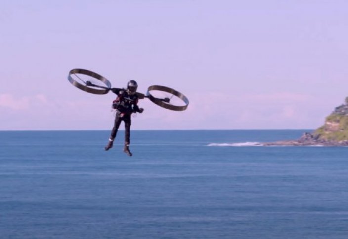 Электрлік Jetpack CopterPack құрастырушылары ұшудың жаңа бейнесін көрсетті  (видео)