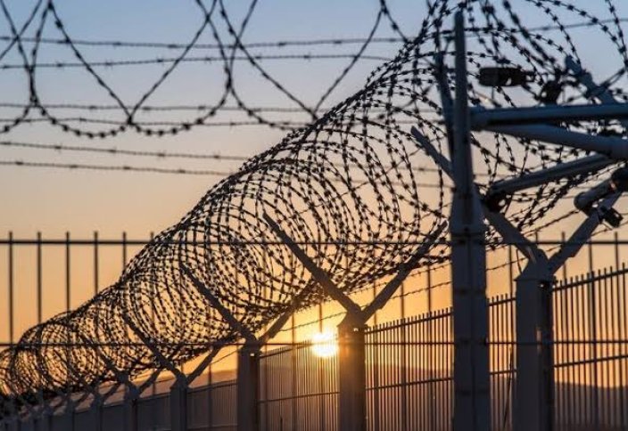 «Тюрьмы-колодцы» в Турции стали причиной протестов из-за нарушений прав человека