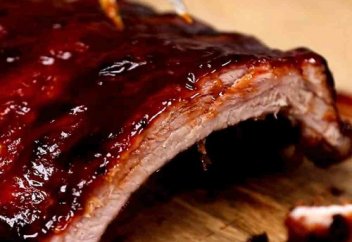 МАМИН РЕЦЕПТ "РЕБРЫШЕК В ДУХОВКЕ" В СВОЕМ СОКУ