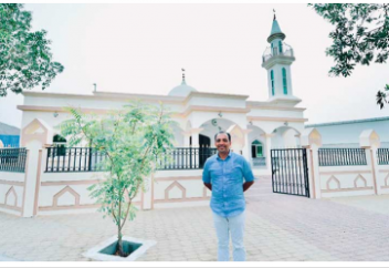 Разное: Бизнесмен-христианин постится в Рамадан и зовет на ифтары сотни мусульман