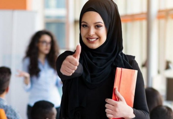 В ОАЭ уравняют зарплаты мужчин и женщин