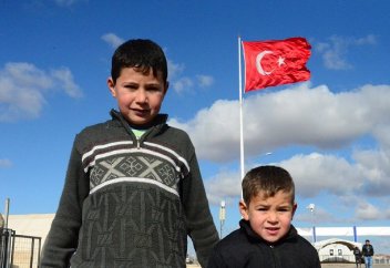 Турция вернет в Идлиб миллион сирийских беженцев