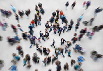 Мұсылман емес адам нәжіс пе?