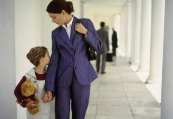 Жетім баланың анасын табуға көмектескен сенім