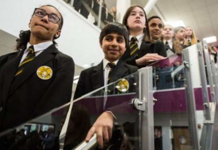 В католических школах Англии учатся тысячи мусульман