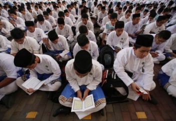 Малайзиядағы қытай мұсылмандарының өнегелі бастамасы