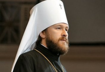 Поддержка РПЦ в праве мусульманок на ношение платков и даже паранджи… не может быть?!