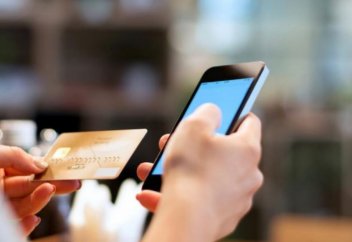 Электронные денежные переводы казахстанцев могут обложить налогом