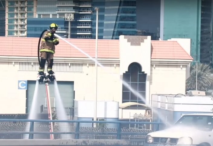 БАӘ: өрт сөндірушілер теңіз үстінде қызмет істейді (ВИДЕО)