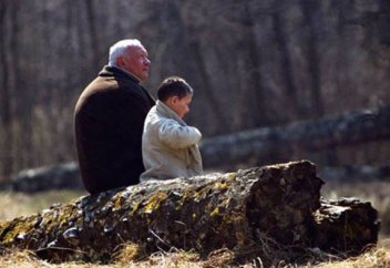 Әлем елдері қарттар мен жетімдер үйін біріктіре бастады