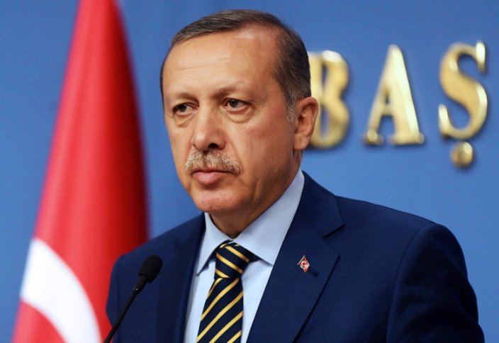 Богословы осудили Эрдогана за принижение достоинства женщин