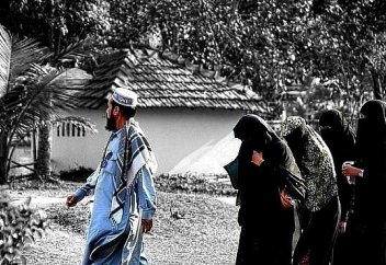 В чем суть многоженства пророка Мухаммада (да благословит его Аллах и приветствует)? Что можно ответить тем, кто обвиняет Посланника Аллаха (да благословит его Аллах и приветствует) в сладострастии?