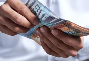 Банк қандай карталарды бұғаттай алмайды? Арнайы шотты бірқатар жандар ашуға құқылы