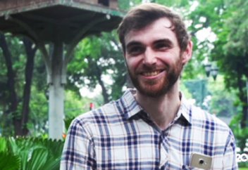 Голландский путешественник нашел Ислам, путешествуя по миру