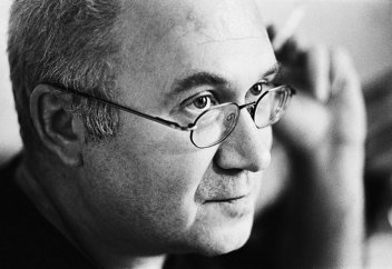 Разные: Последний великий русский поэт умер мусульманином