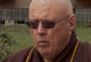 Монах та исламофобияның құрбанына айналды