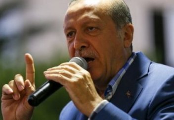 Түркиядағы мемлекеттік төңкеріс әрекетін Ердоғанның өзі қасақана жасаған - Шетел шолушылары