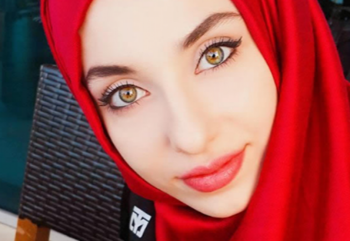 Красавица-чемпионка в хиджабе оказалась в эпицентре дебатов