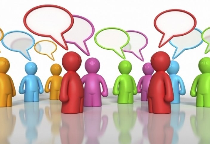 Ученые рассказали, как люди решают, к каким группам присоединяться