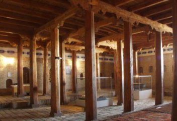 Қожа Ахмет Яссауидің қылуеті (жер асты мешіті) жайында не білесіз?