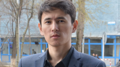 Асхат Қасенғали: Қытайда жүрдек пойыз сағатына 660 шақырым жылдамдықпен жүйткиді (видео)