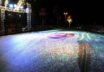 Портрет из 1 270 000 цветов для Саудовского Короля