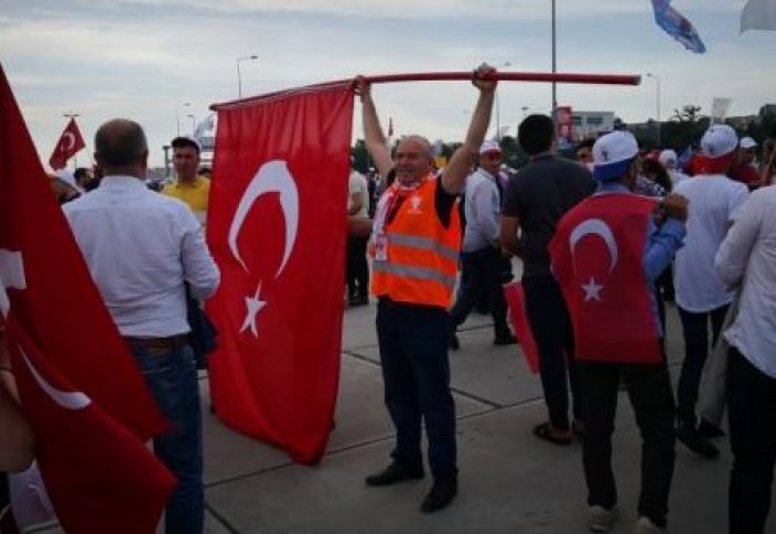 18 июля в Турции отменят режим ЧП