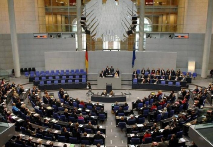 В Германии предложили взимать с мусульман налог на совершение религиозных обрядов