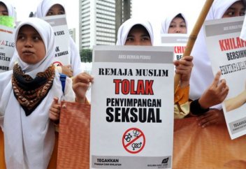 Кәмелет жасына толмағандарға некелесуге тыйым салынды