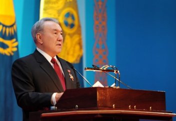 Президент терроризмді ислам дінімен байланыстыру қисынсыз екенін айтты