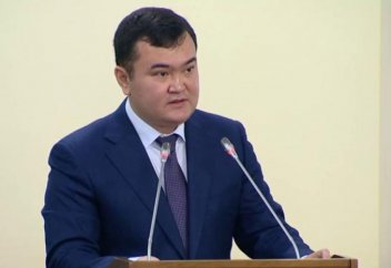 Көліктерді негізсіз тоқтатуға жол бермеуді көздейтін заң мақұлданды