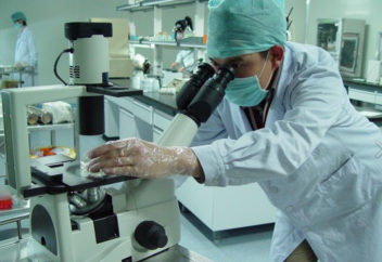 "Бойшаң адамдар қатерлі ісікке жиі шалдығады". Физиолог өсудің теріс әсерін айтты