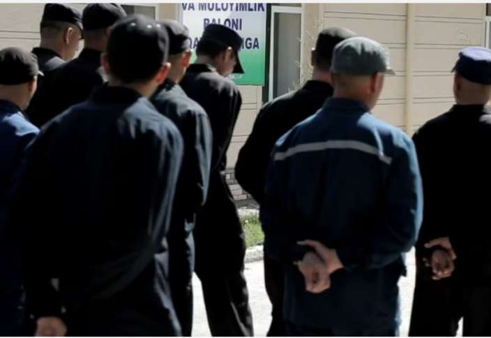 В Узбекистане предложили расширить права заключенных