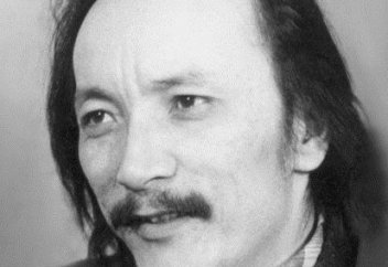 Қазағым қара нар еді