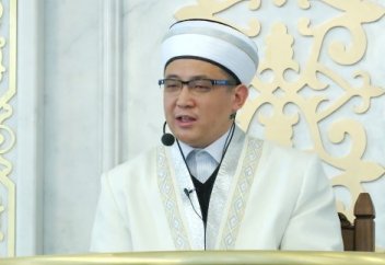 Қайрат Жолдыбайұлы - Мейірім немесе О салафи мен бұ салафи