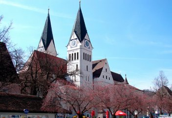 Шіркеу 400 жылғы үнсіздіктен кейін алғаш рет жария түрде кешірім сұрады