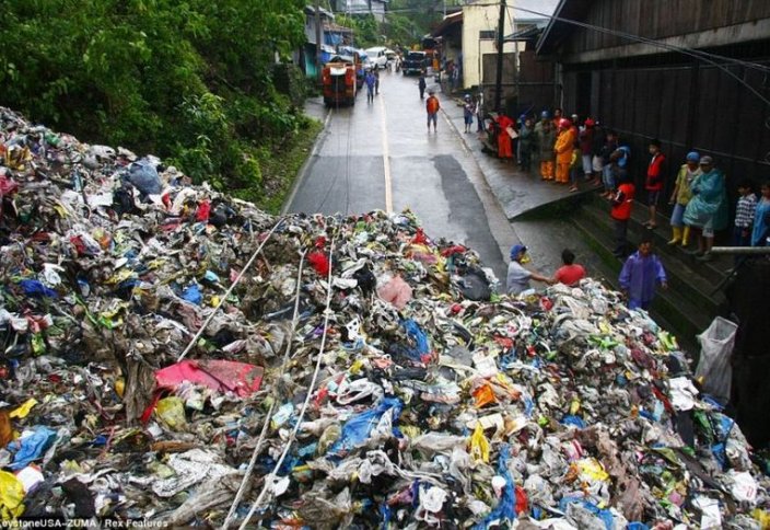 Разное: Филиппины отозвали посла из Канады из-за мусора