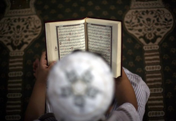 Студент из Узбекистана выучил весь Коран за 58 дней