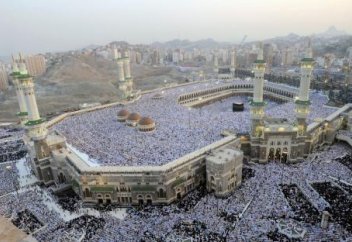 Разное: В Заповедной мечети в Мекке открылась комната для глухонемых и слепых