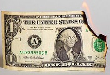 Миру грозит долларовый кризис?