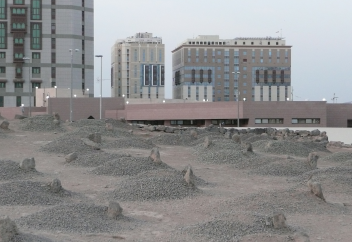 Не везде можно ходить в Джаннат аль-Баки (фото)
