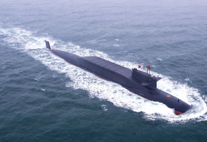 Китайские ВМС впервые продемонстрировали новую атомную подводную лодку