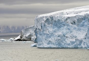 Арктиканың мұзы соңғы мың жарым жылда болмаған жылдамдықпен еріп жатыр