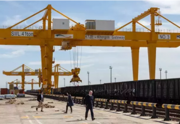 Китайское давление на казахских экспортеров связали с репрессиями в Синьцзяне