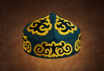 Можно ли совершать намаз без тюбетейки?