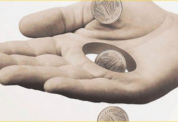 Сколько денег отложено у каждого казахстанца на чёрный день?