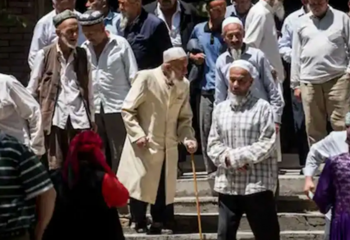 В Китае арестовали казаха за чтение Корана на свадьбе